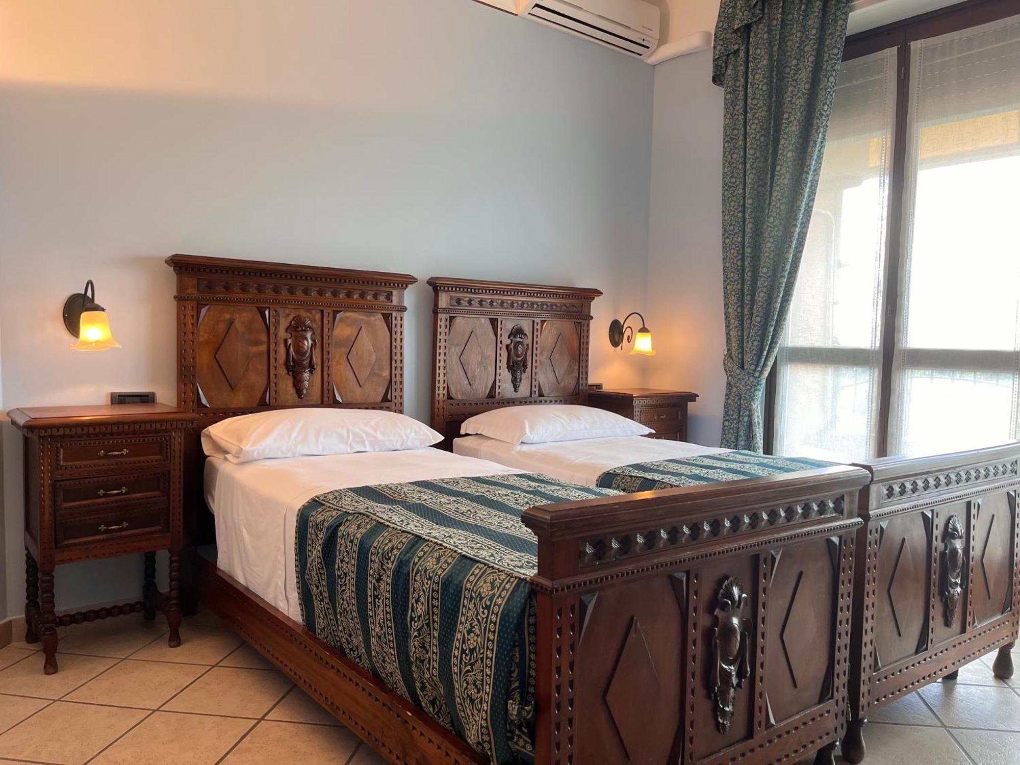 Belvedere Bike Hotel Монта Номер фото